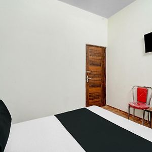 Super Hotel O Blue Moon